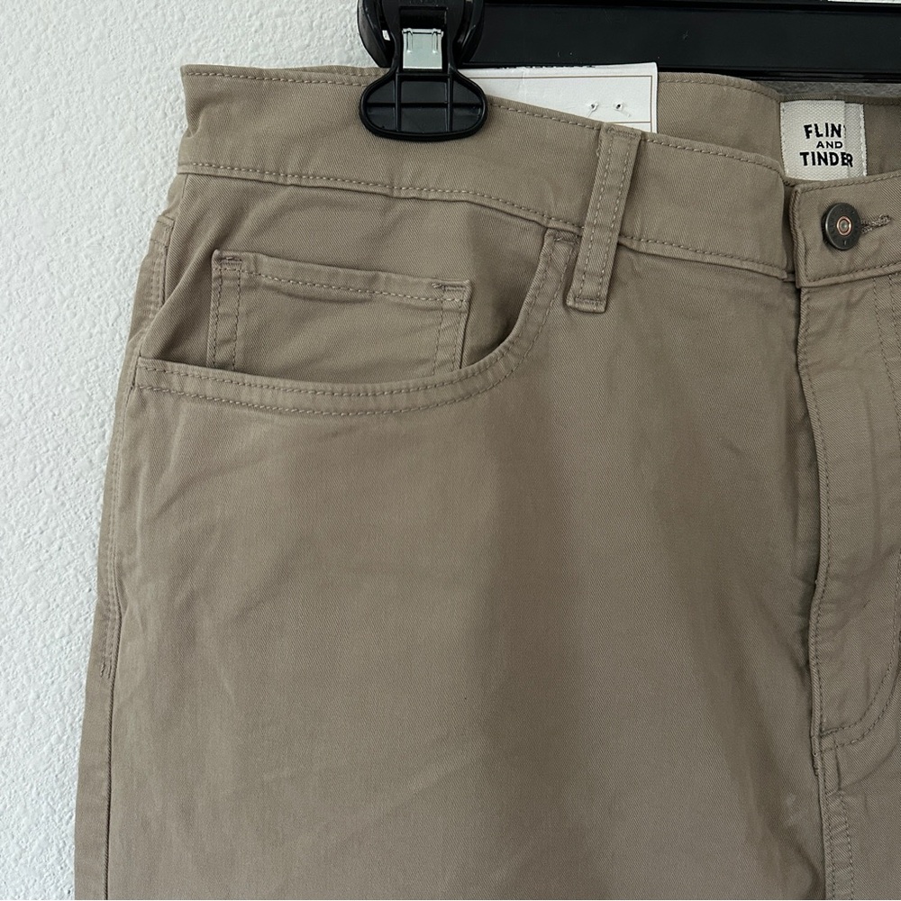 Men’s Huckberry Flint and Tinder Khaki Pants Tapered Fit 36 x 32 NWT - Picture 3 of 9